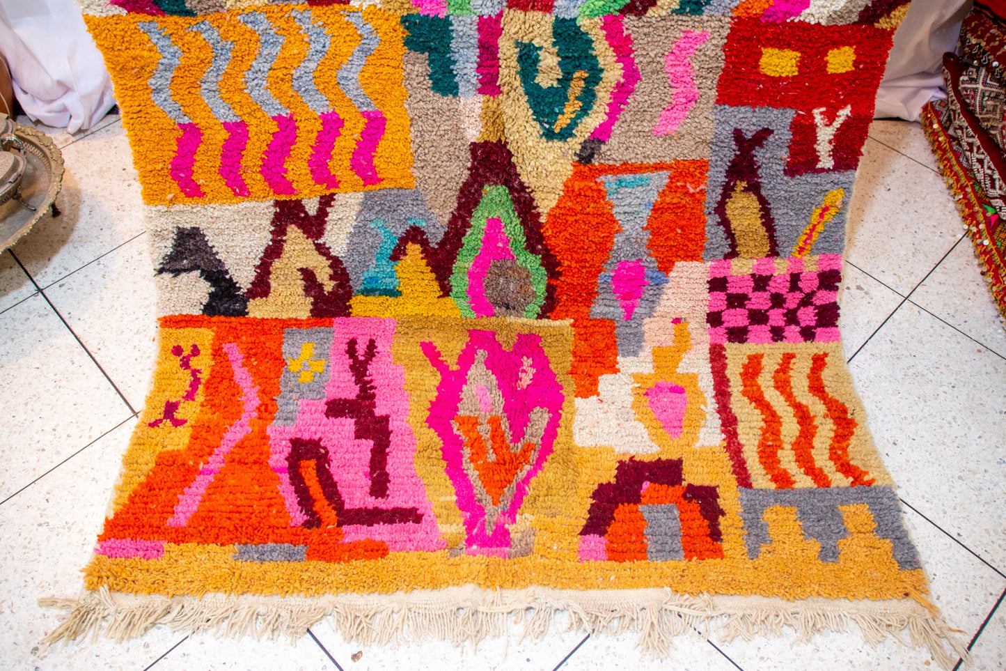 Boujaad V-Ray & Patchwork Symbols — Multicolor Wool on Ivory Ground