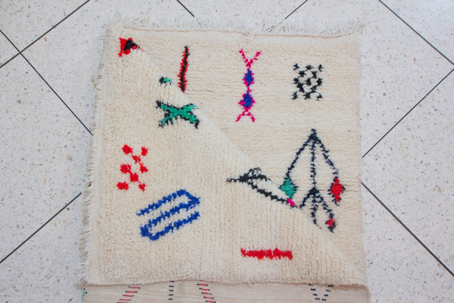 Azilal Glyph Scatter — Ivory Field with Multicolor Signs