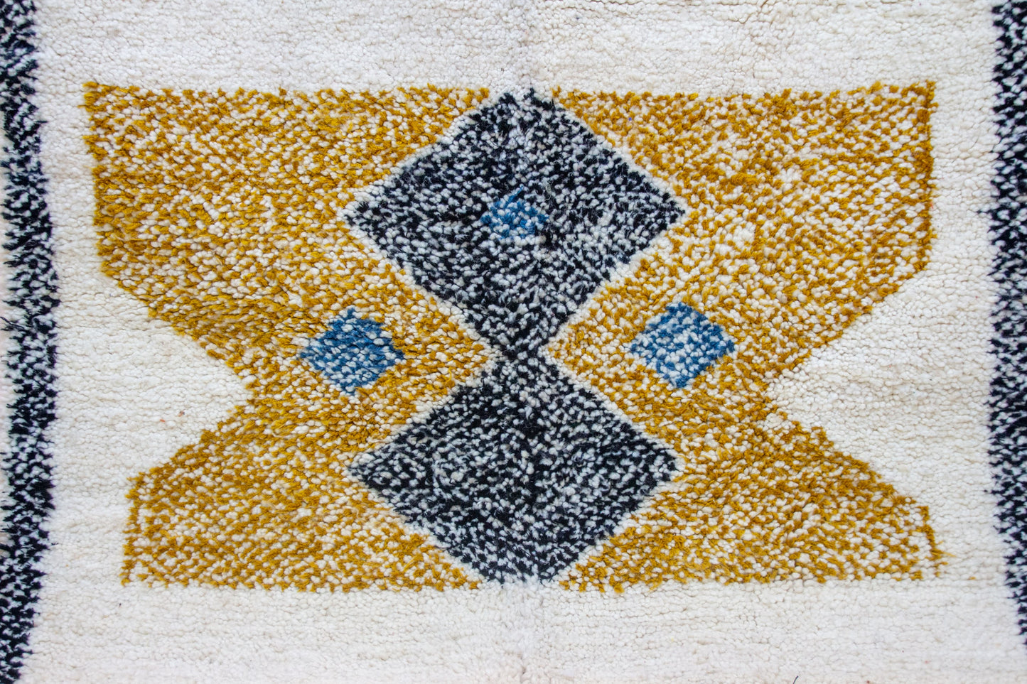 Azilal Saffron Chalice Medallion — Ivory Field with Charcoal Border