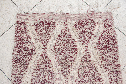 Marmoucha Diamond Cascade — Crimson Ground with Ivory Lattice