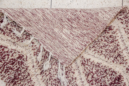 Marmoucha Diamond Cascade — Crimson Ground with Ivory Lattice