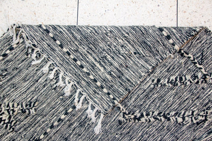 Zanafi Boujaad Runner — Star Motifs in Braided Relief