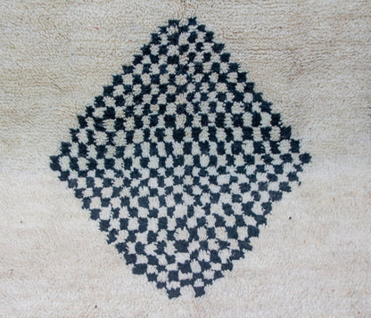 Beni Ourain Checker Pyramid — Ivory Wool with Geometric Border