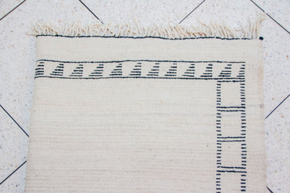 Beni Ourain Checker Pyramid — Ivory Wool with Geometric Border