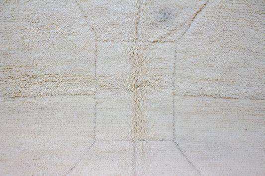 Beni Ourain Rug — Ivory “Ghost-Line” Geometry