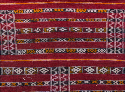 Zemmour Runner – Crimson Ancestry in Handwoven Wool