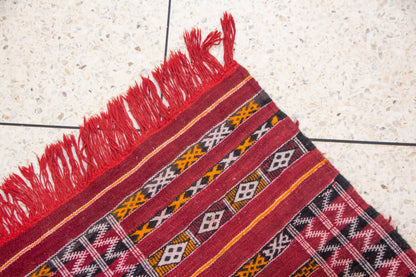 Zemmour Runner – Crimson Ancestry in Handwoven Wool