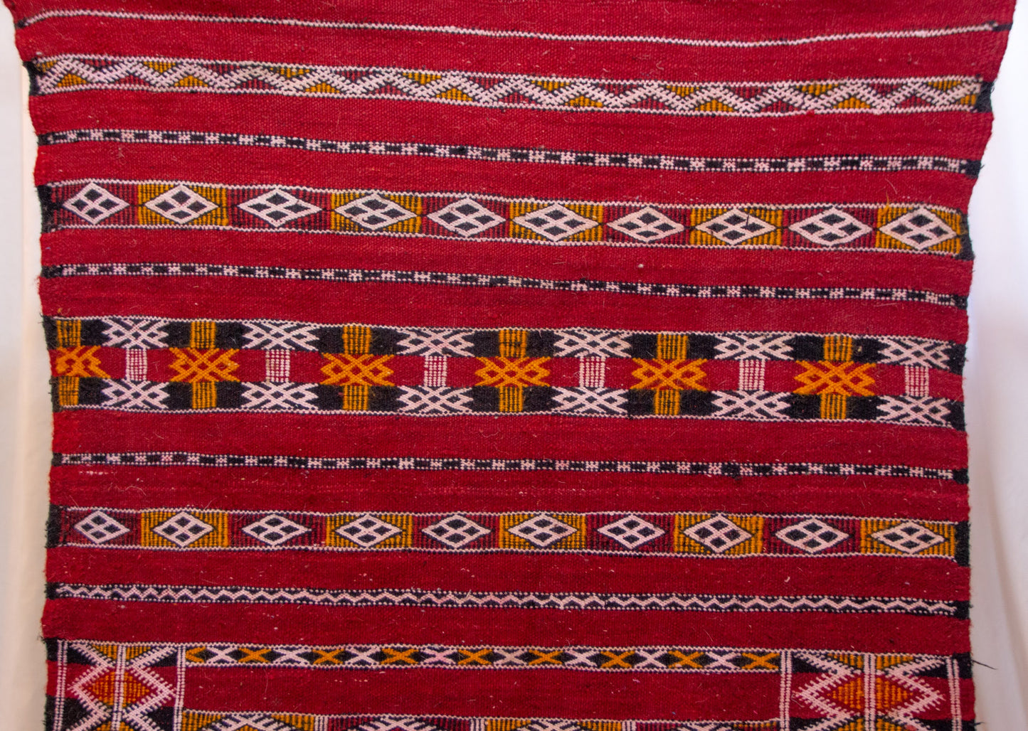 Zemmour Runner – Ember Geometry in Tribal Wool