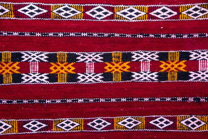 Zemmour Runner – Ember Geometry in Tribal Wool