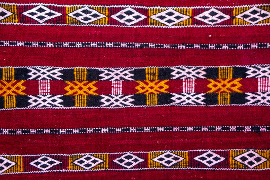 Zemmour Runner – Ember Geometry in Tribal Wool