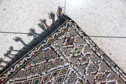Beni Mguild Henbel Kilim — Celestial Lattice in Indigo and Silver