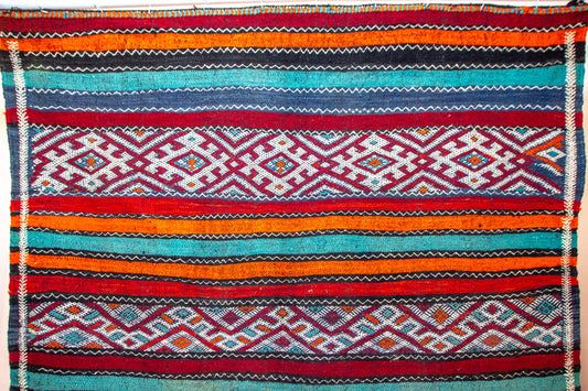 Beni Mguild Henbel Kilim — Crossed Lozenge Bands