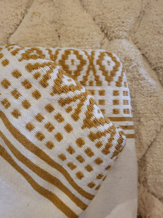 Safi Loom Set — Amber Registers on Ivory