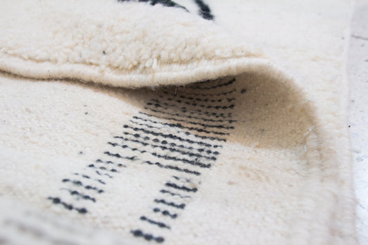 Azilal Abstract Skyline — Ivory Wool with Black & Taupe Motifs