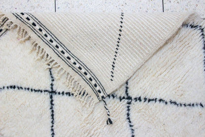 Marmoucha Pile Rug — Ivory Field with Charcoal Lattice
