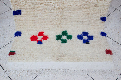 Boujaad Pile Rug — Ivory Field with Polychrome Cross Motifs