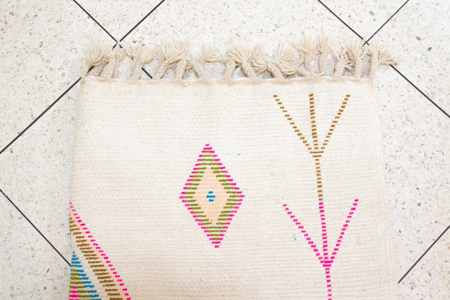 Azilal Pile Rug — Ivory Field with Neon Lozenge Axis & Branch Glyphs