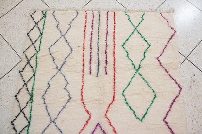 Azilal Pile Rug — Ivory Field with Nested Lozenges & Edge Lattice