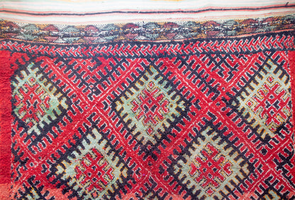 Aït Zayane Trellised Diamond Garden — Coral & Sage Lattice with Cross Rosettes