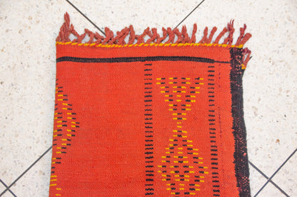 Boujaad Saffron Spine Runner — Coral Field with Diamond Guard Chains