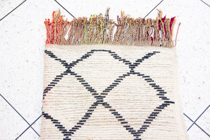 Beni Ourain Diamond Cascade — Ivory Wool Runner with Multicolor Fringe