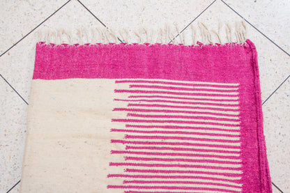 Zanafi–Boujaad Flatweave — Ivory Field with Fuchsia Ladder Borders