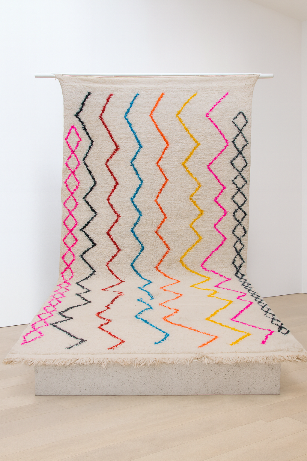 Azilal Chromatic Zigzag Columns — Ivory Wool with Neon Accents