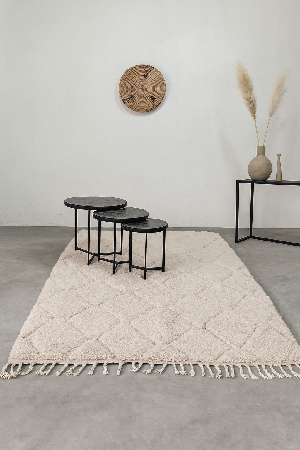 Beni Ourain Relief Diamond — Ivory Serenity