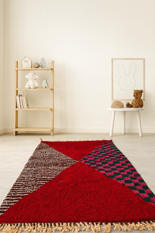 Scarlet Echo – Beni Mrirt Rug with Lozenge in Celebration Weave