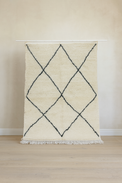 Marmoucha Pile Rug — Ivory Field with Charcoal Open Lattice
