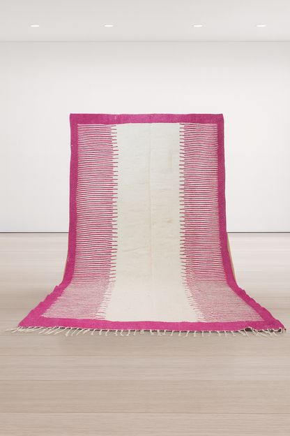 Zanafi–Boujaad Flatweave — Ivory Field with Fuchsia Ladder Borders