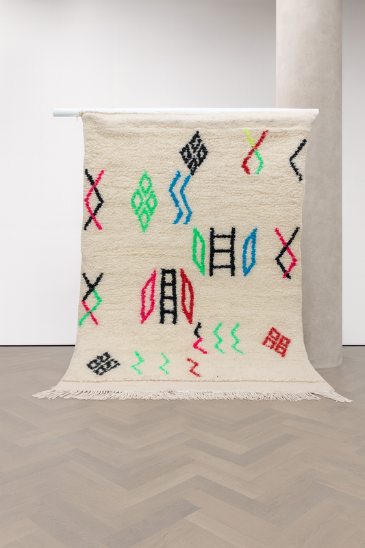 Azilal Glyphic Field — Chromatic Motifs on Ivory Wool