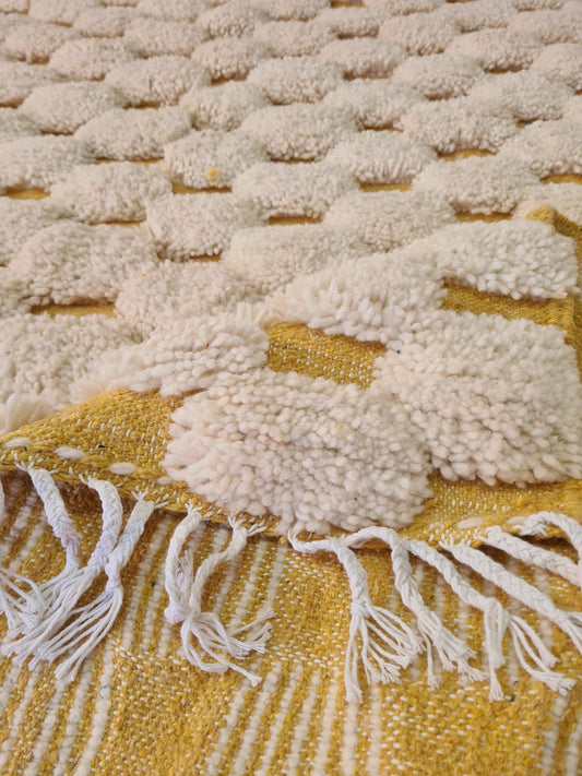 Golden Tesserae – Beni Mrirt PomPom Grid in Handspun Wool