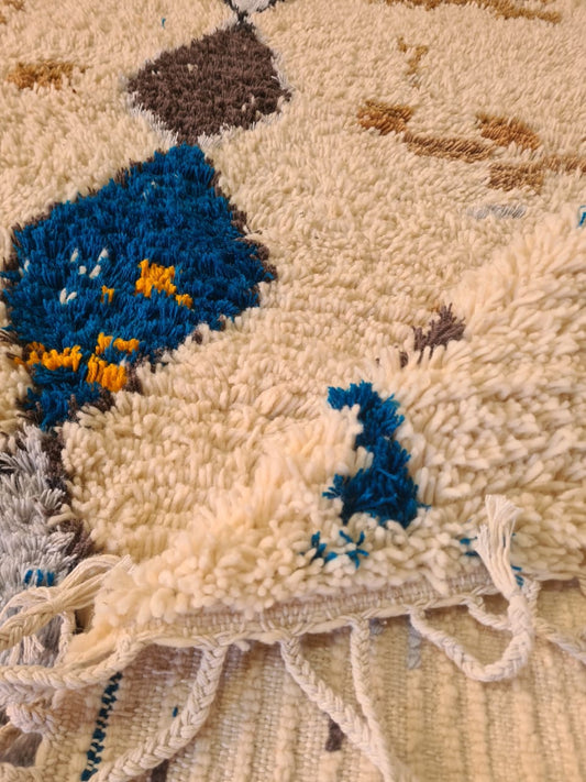 Blue Aura – Azilal Rug of Fertility and Protection