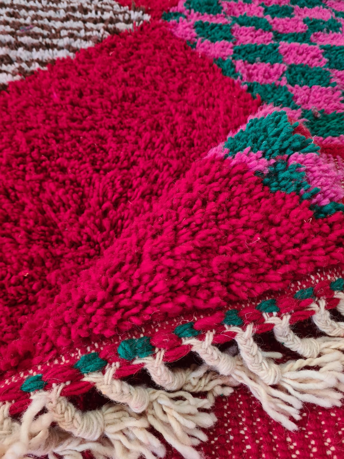 Scarlet Echo – Beni Mrirt Rug with Lozenge in Celebration Weave