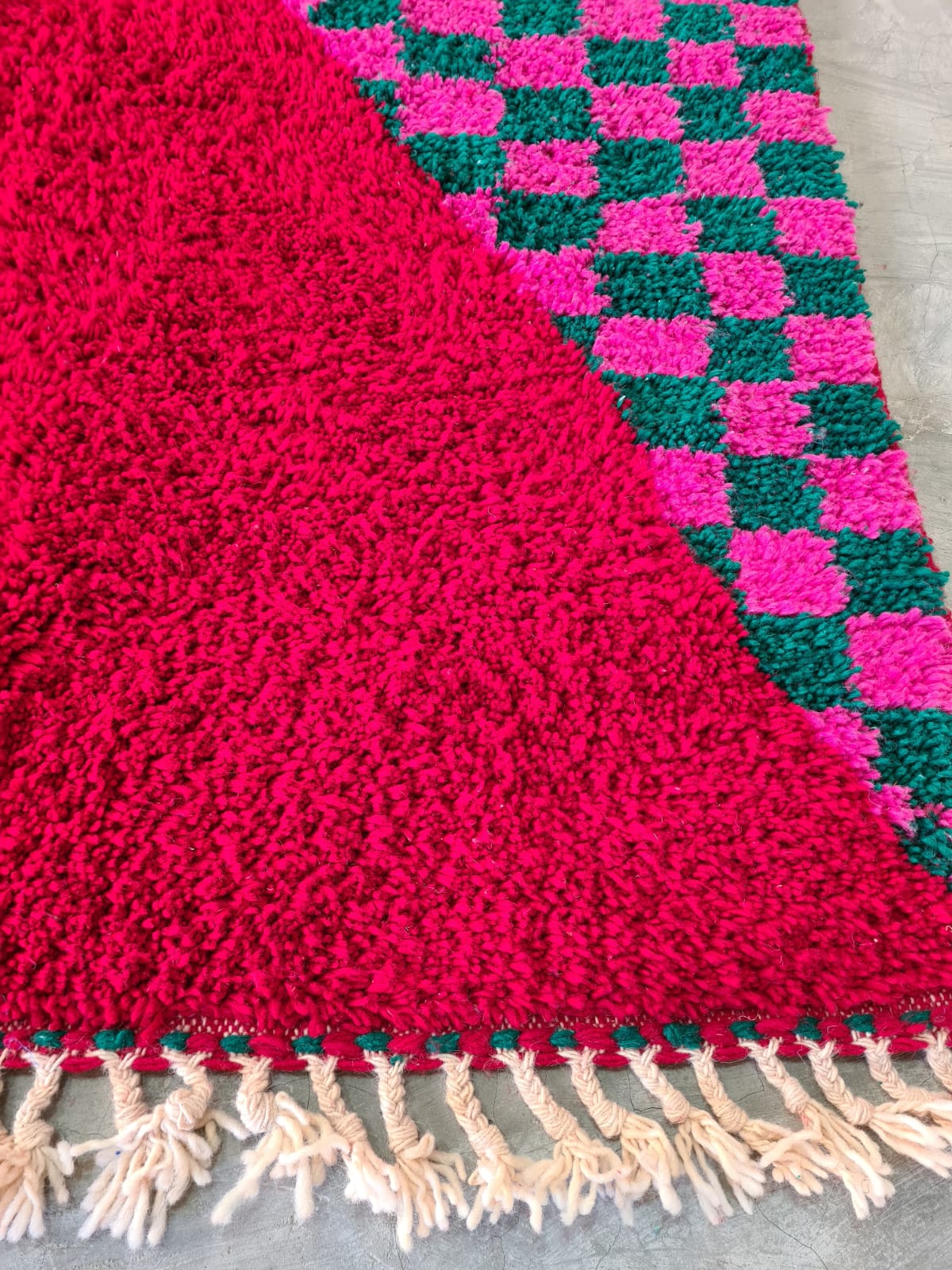 Scarlet Echo – Beni Mrirt Rug with Lozenge in Celebration Weave