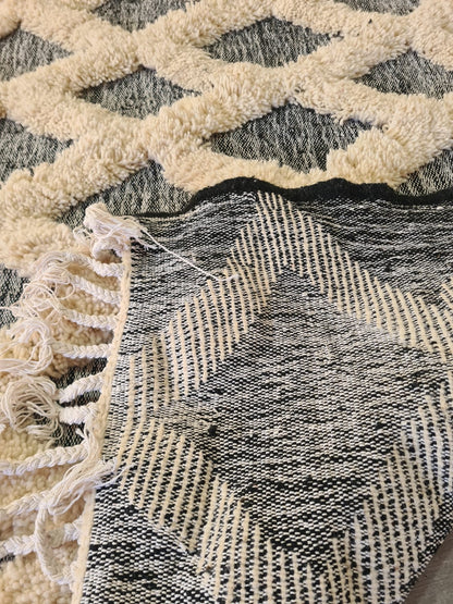 Shadow Grid – Sculpted Diamond Relief in Beni Mrirt Wool