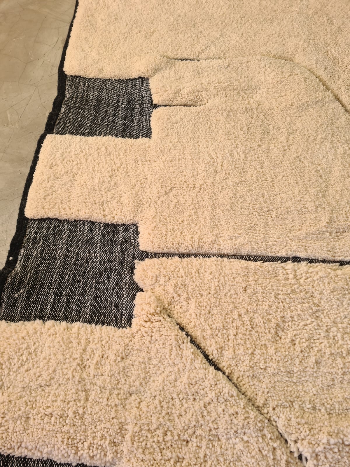 Sculpted Earth – Beni Mrirt Rug with Abstract Architectural Design