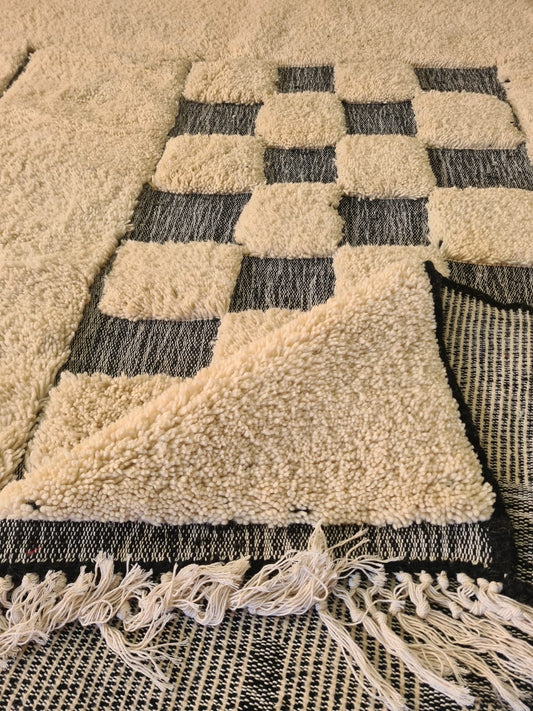 Monochrome Order – Beni Ourain Checkerboard Dialogue
