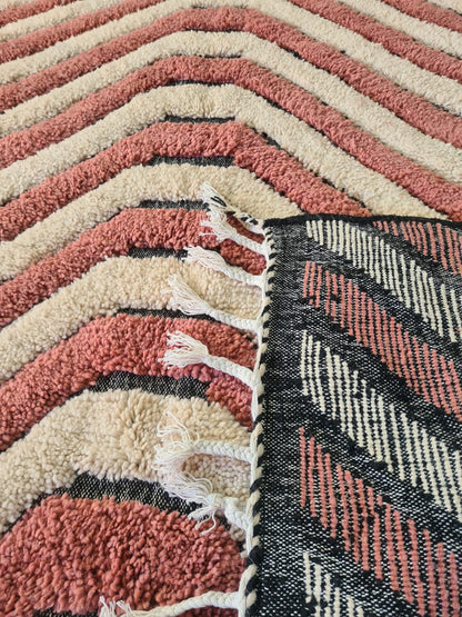 Pathways of the Loom – Beni Mrirt Rug in Coral and Indigo