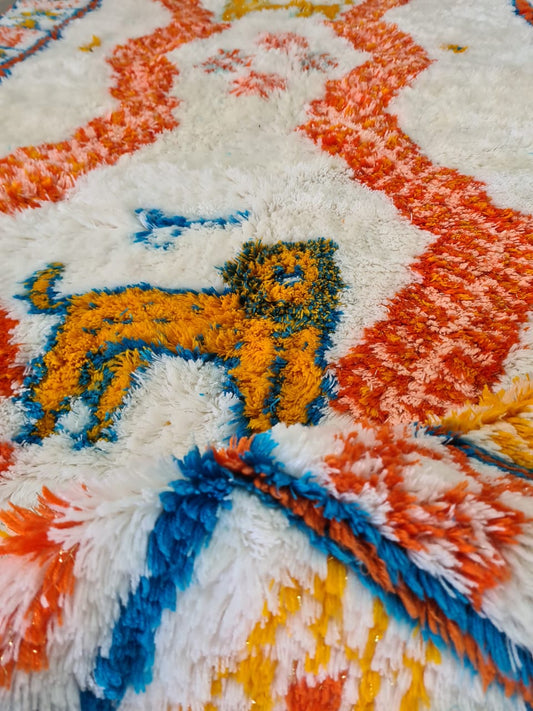 Guardians of the Zayanes – Vintage Ait Zayane Rug with Lions and Serpent Motif