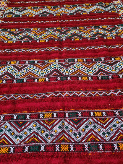 Red Heirloom – Vintage Amazigh Zigzag Hanbel from the Zayan Plateau