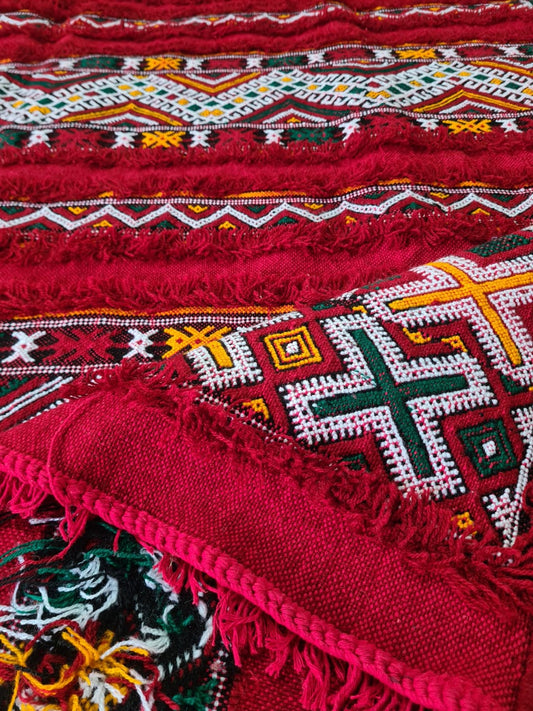 Red Heirloom – Vintage Amazigh Zigzag Hanbel from the Zayan Plateau