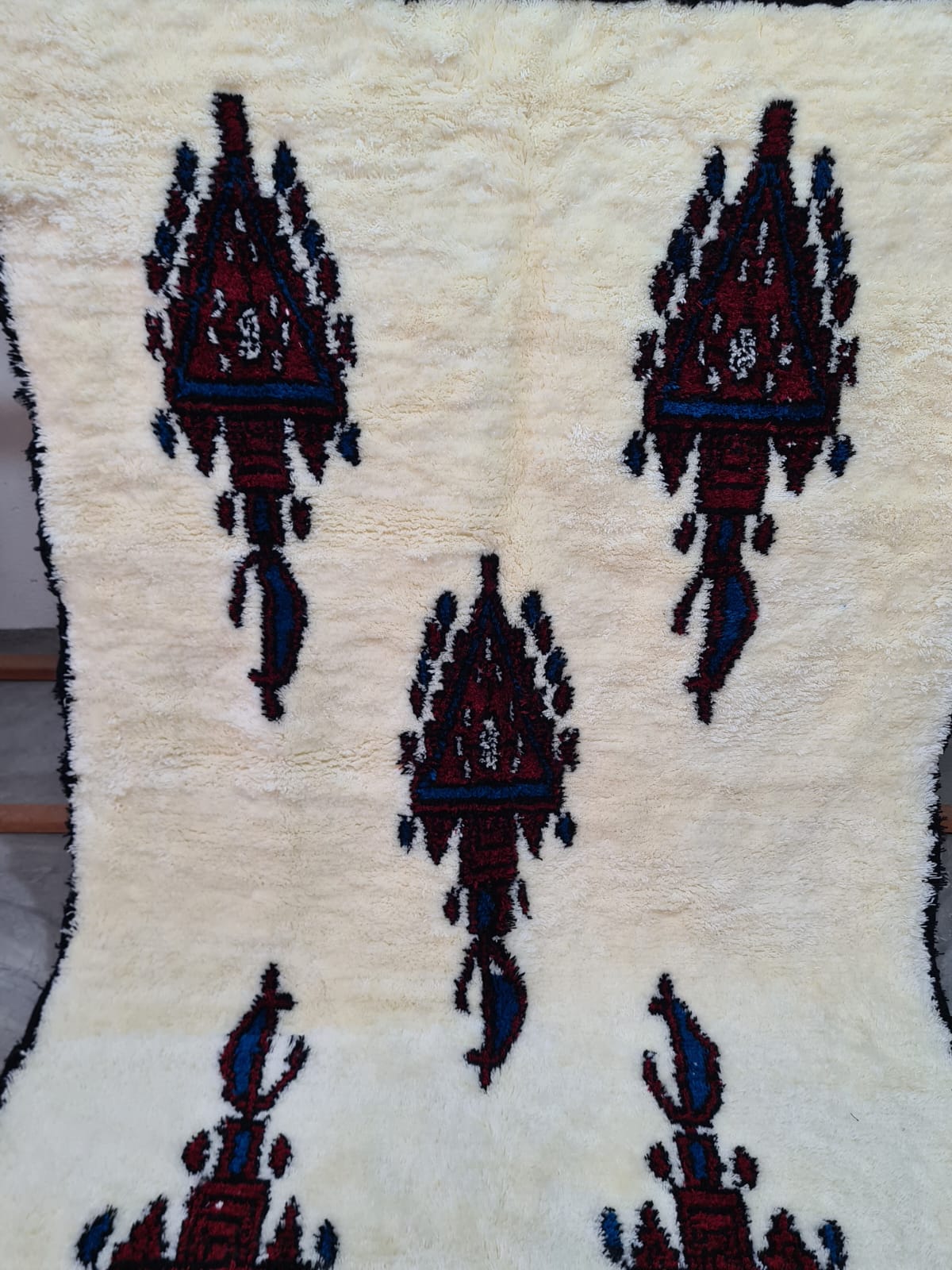 Tribal Glyphs in Brick – Aït Zyayne Acrylic Fusion Rug
