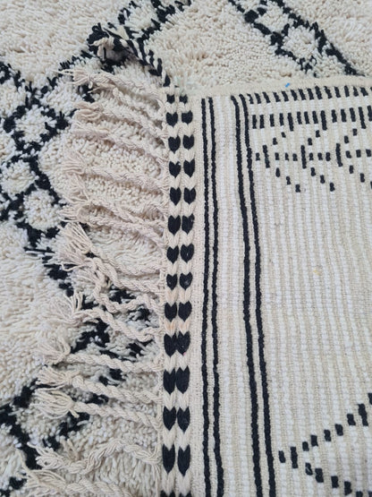 The Fertility Lozenge – Beni Ourain Atlas Rug of Womanhood & Lineage