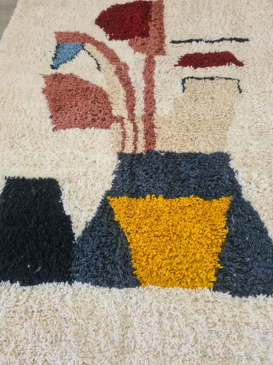 Still Life in Wool – Aït Zayne Interpretation of Floral Form