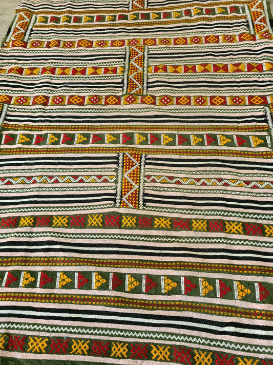 Verdant Verse – Zemmour Velvet Kilim in Emerald Weft