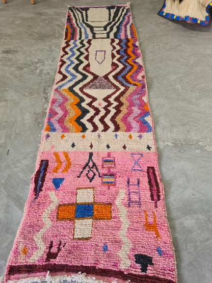 Azilal Runner – Hallway Ode to Femininity