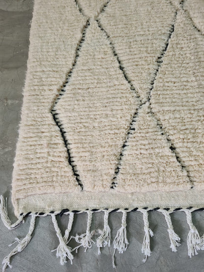Rivers of Light – Beni Ourain Rug with Linear Glyph Flow