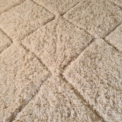 Marmoucha Diamond Lattice — Natural Ivory Wool